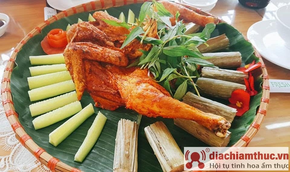 Cơm lam gà nướng Lâm Đồng Đà Lạt
