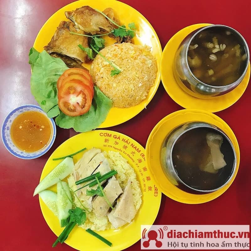 Quán cơm gà Hải Nam