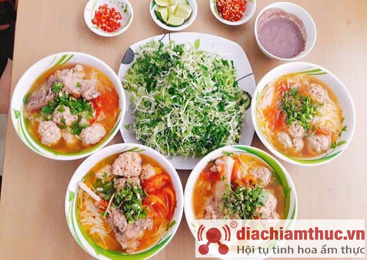 Bún riêu bích đức trọng