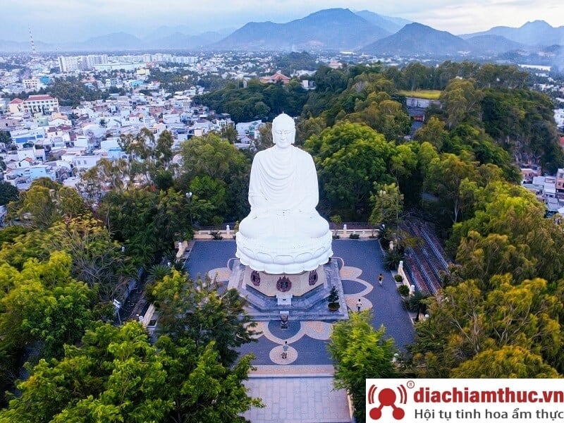 Chùa Long Sơn Nha Trang