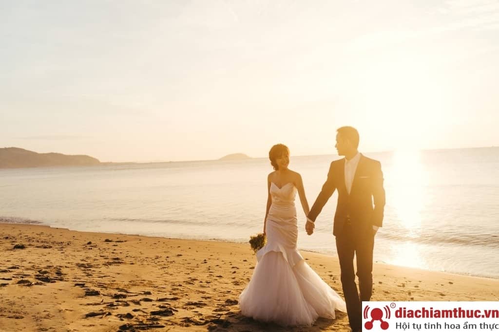 Chụp hình cưới tại Biển Nha Trang