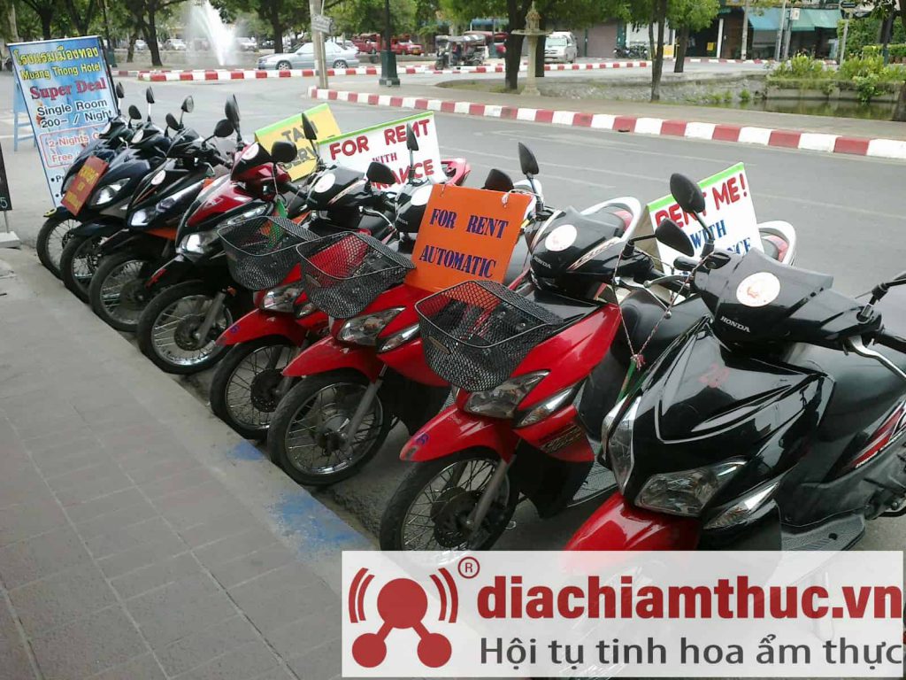 Di chuyển bằng thuê xe máy Nha Trang