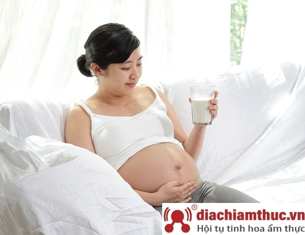 Lợi ích sữa non dành cho phụ nữ mang thai
