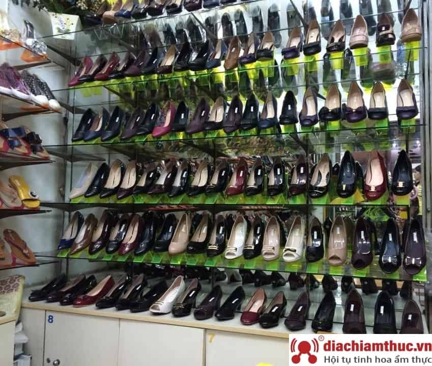 Hệ thống cửa hàng giày dép Gia Vy