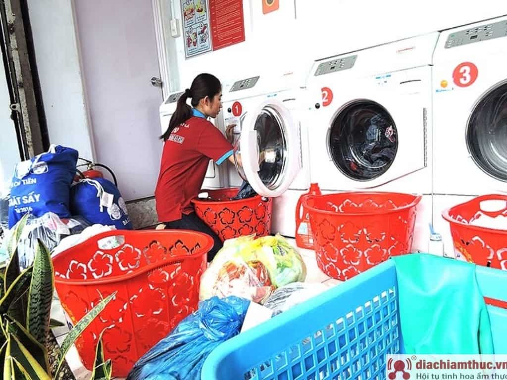 Giặt ủi Trang