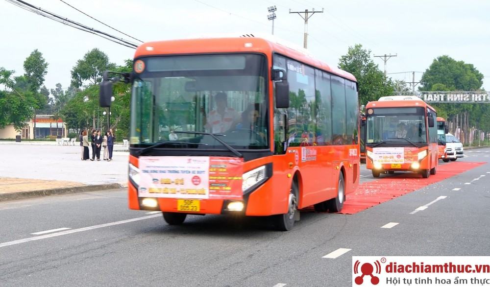 Khám phá An Giang bằng xe buýt