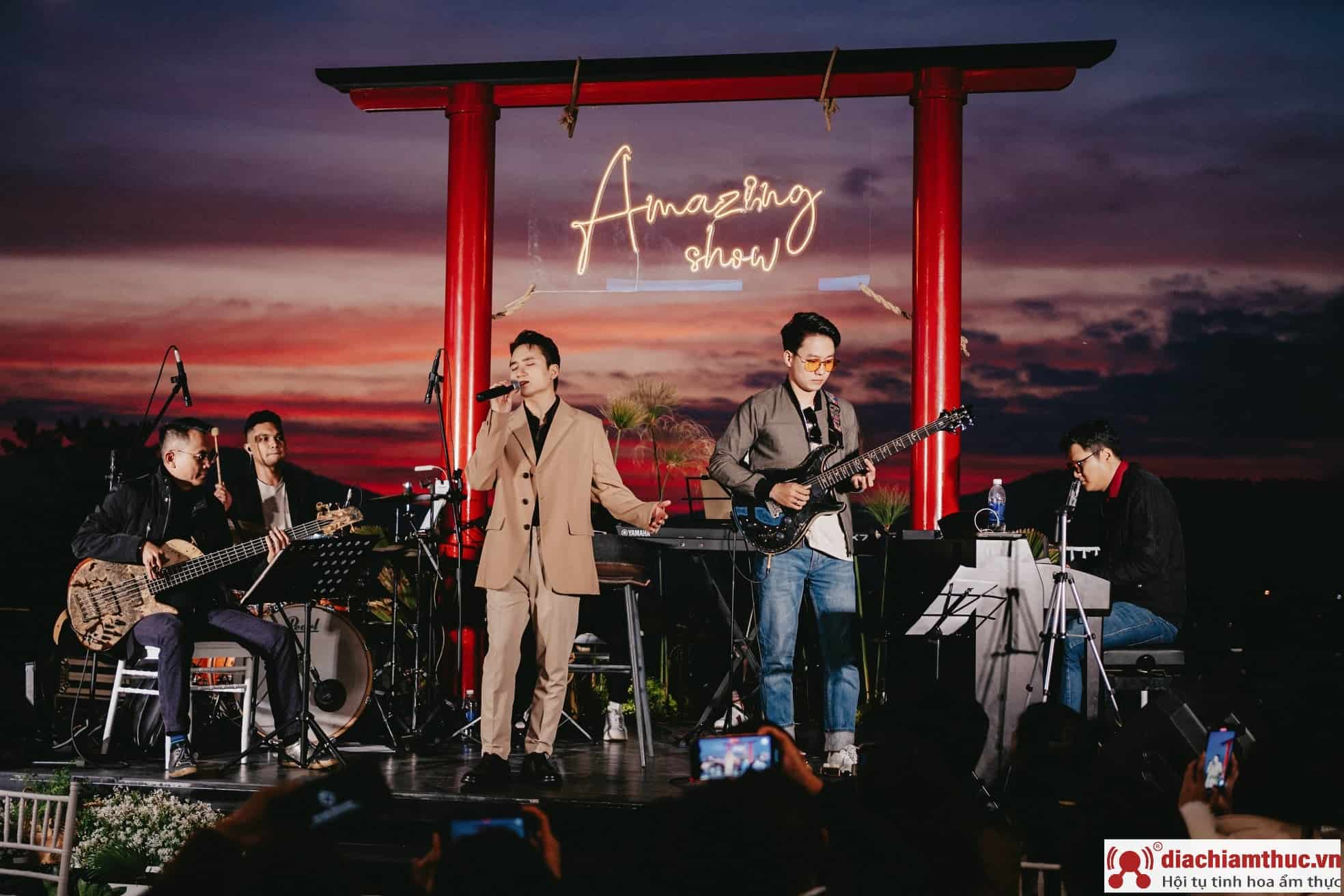 Amazing Show Đà Lạt có gì thú vị? Cập nhật lịch diễn mới nhất