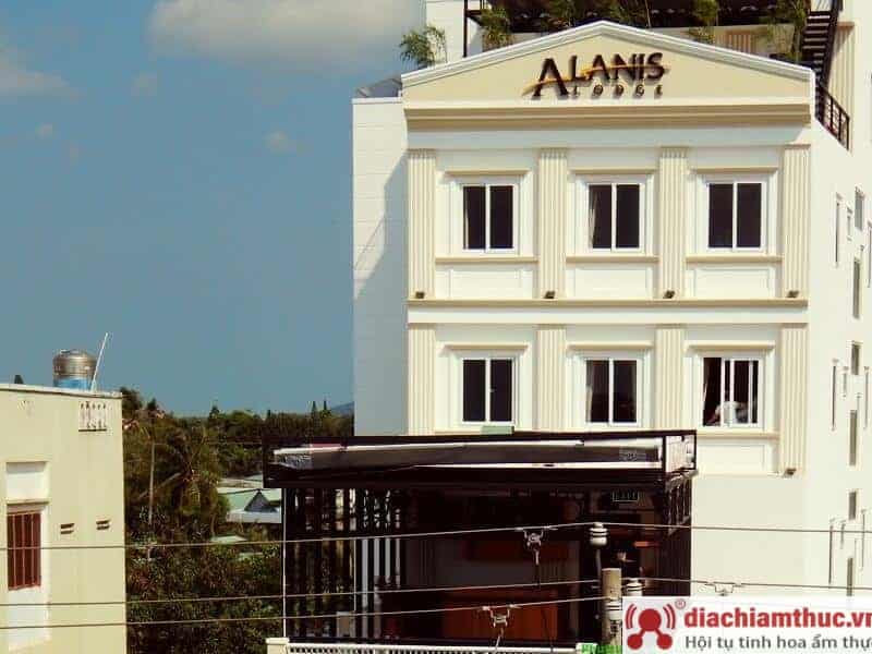 Khách sạn Alanis Lodge