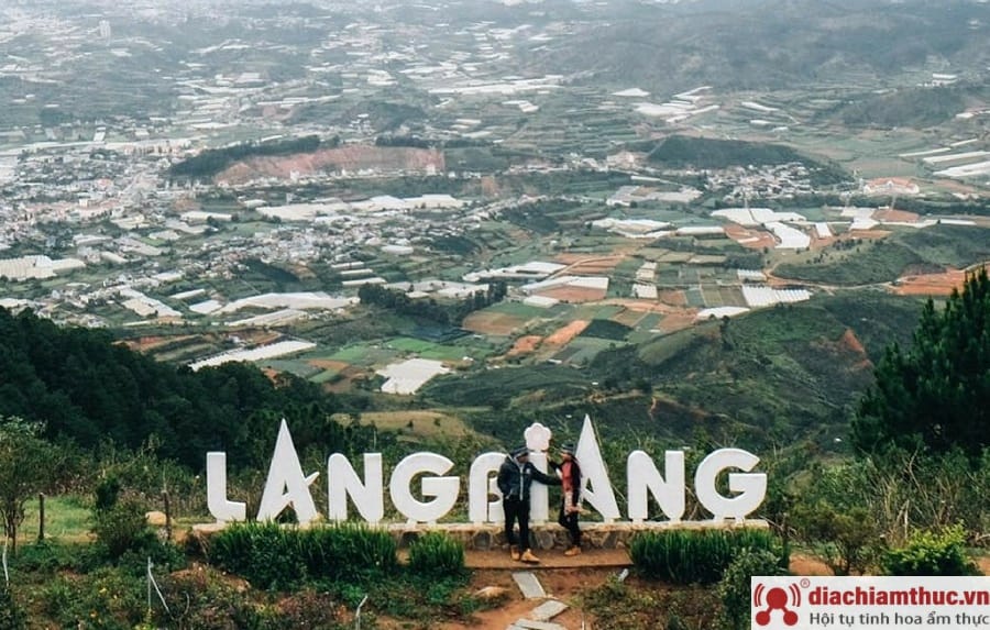 dinh langbiang da lat