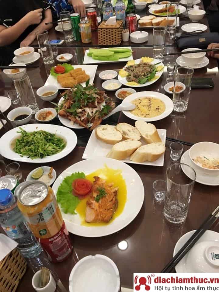 Nhà hàng Nam Việt