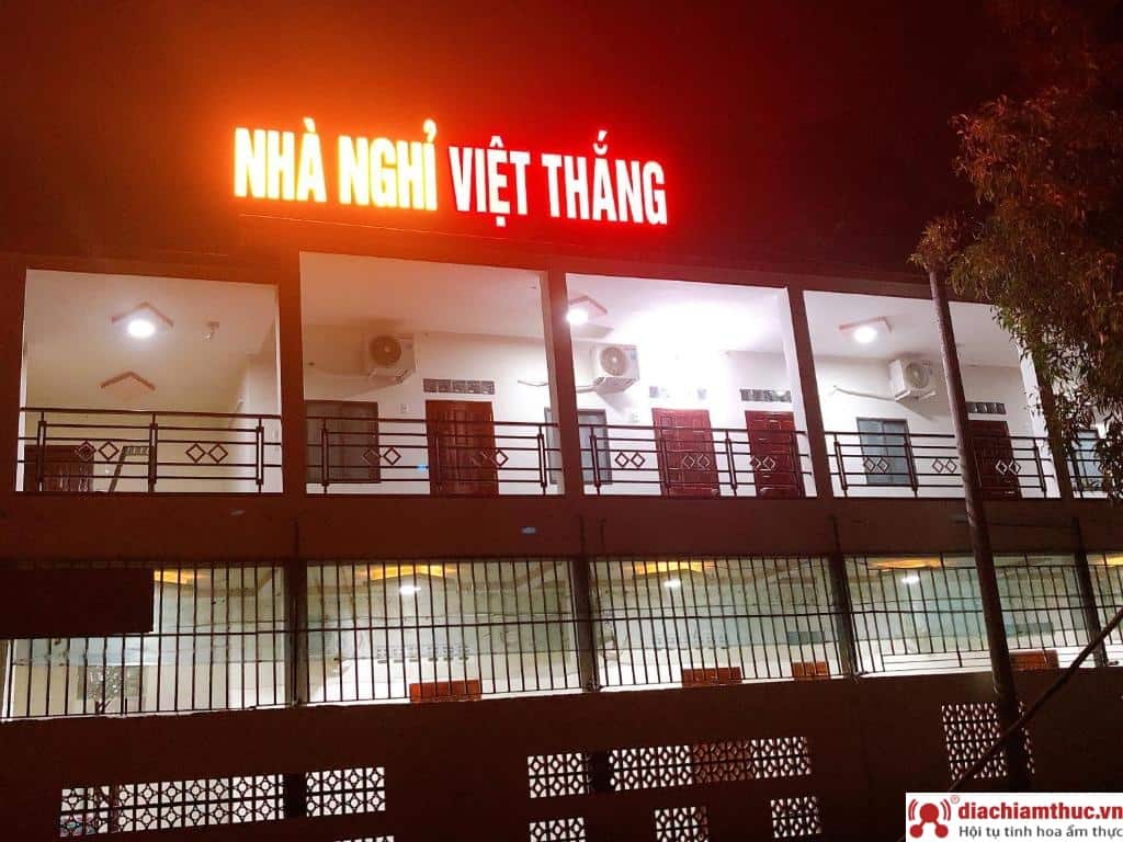 Nhà nghỉ Việt Thắng Dinh Thầy Thím