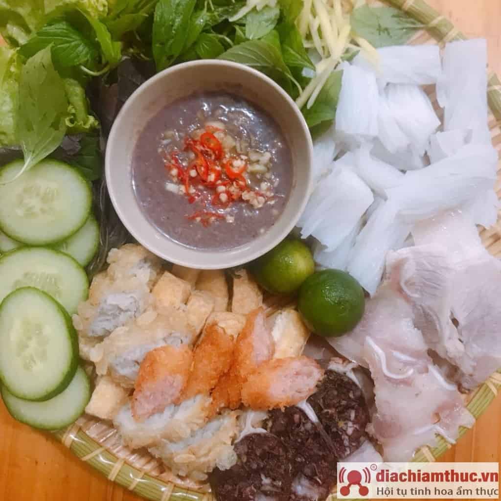 Dyqan petë pastë karkalecash Nha Trang Han Thuyen