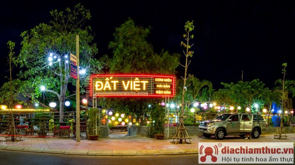 Quán ăn Đất Việt