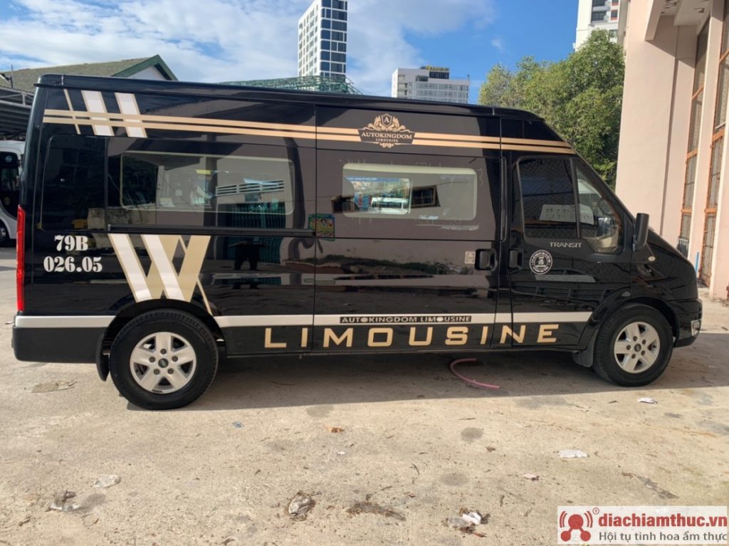Dịch vụ xe limousine đưa đón sân bay Nha Trang