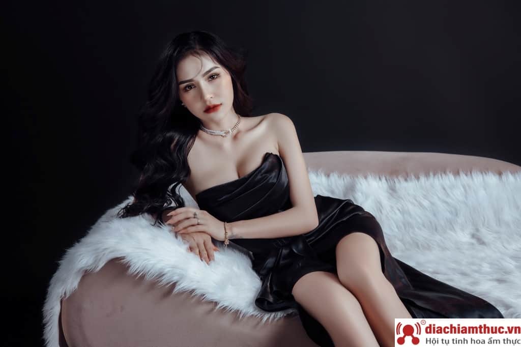 Trinh Nguyễn Make Up ACADEMY (MỘC Wedding House)