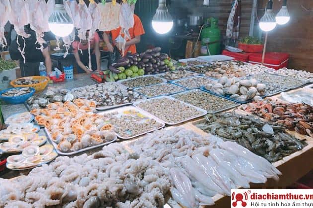 Chợ Chùa – Hải sản Sầm Sơn