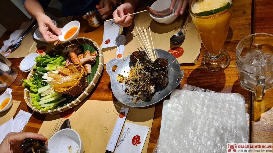 Nhà hàng Khoái quận 3