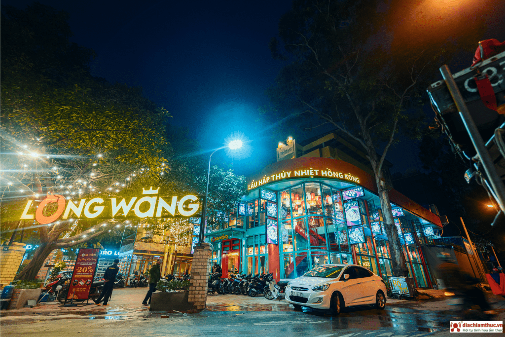 Long Wang ở Hà Nội
