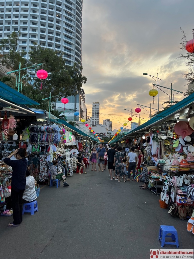 Một số lưu ý khi đi chợ đêm Nha Trang