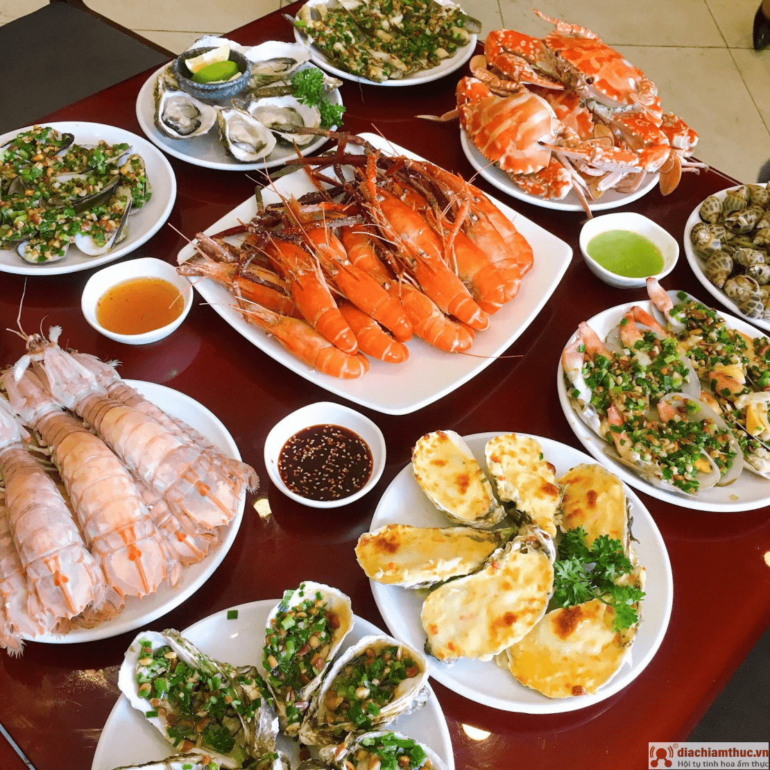 Top quán ăn ngon quận Hoàn Kiếm nức tiếng tại Hà Nội