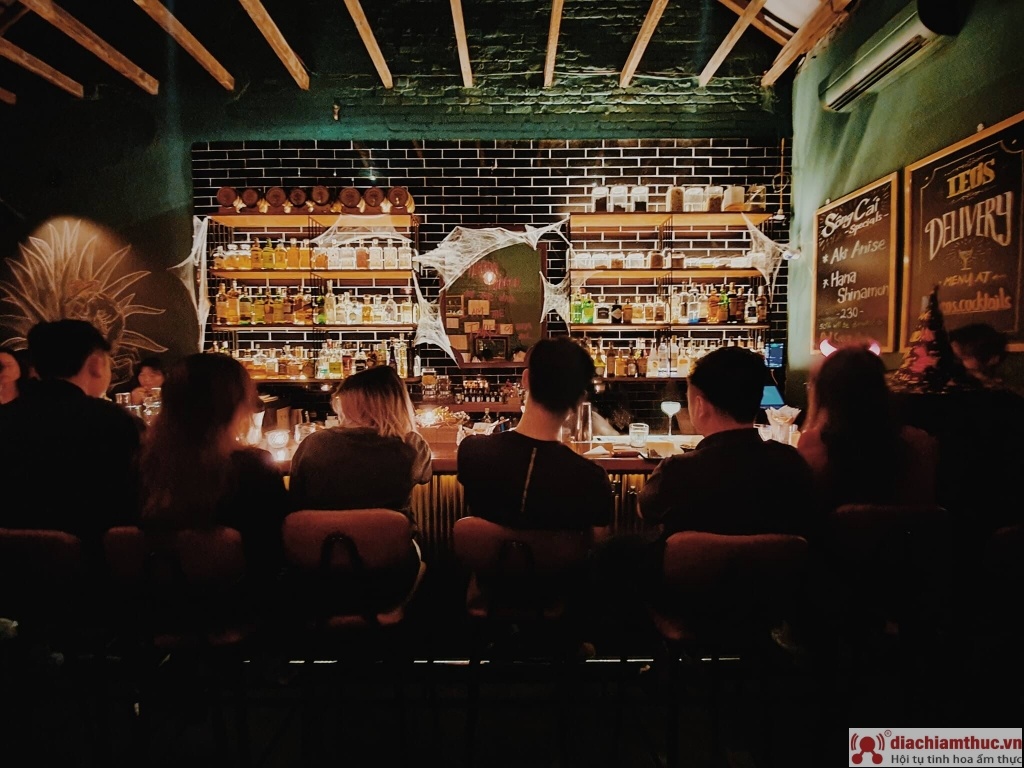 Top các quán pub Hà Nội sôi động thu hút giới trẻ