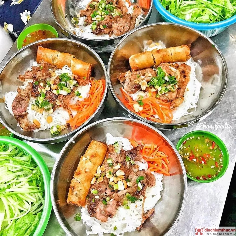Bún thịt nướng Kiều Bảo Tân Phú