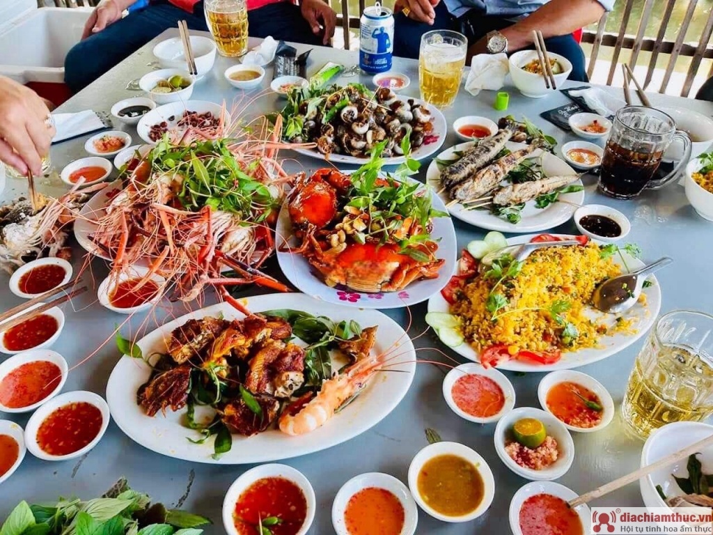 Nhà hàng Chân Việt