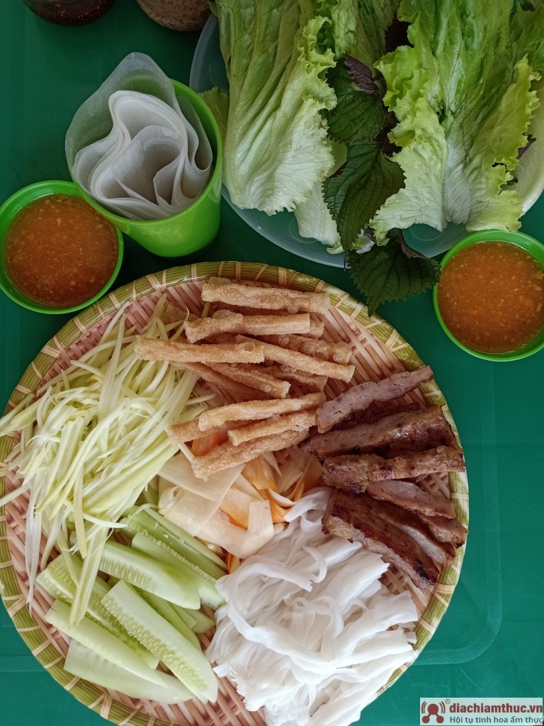 Nem Nướng Nha Trang Ý Thiên