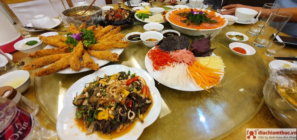 Nhà hàng Anh Đào 36 Bắc Giang