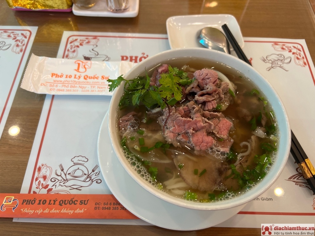 Nhà hàng Phở 10 Lý Quốc Sư – Bến Ngự