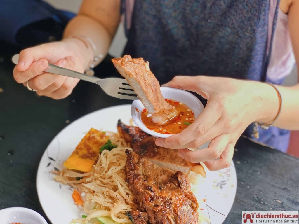 Top những quán ăn quận Tân Phú mà bạn nên ghé qua