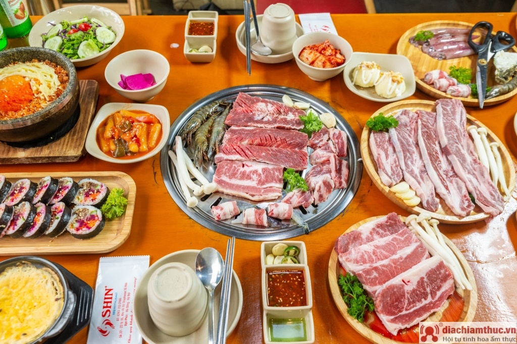ShinBBQ – Nhà hàng nướng BBQ và Lẩu Hàn Quốc