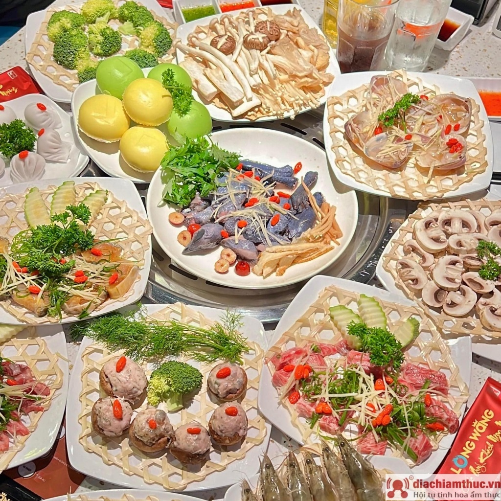 Thực đơn với các món ăn tốt cho sức khỏe tại Long Wang