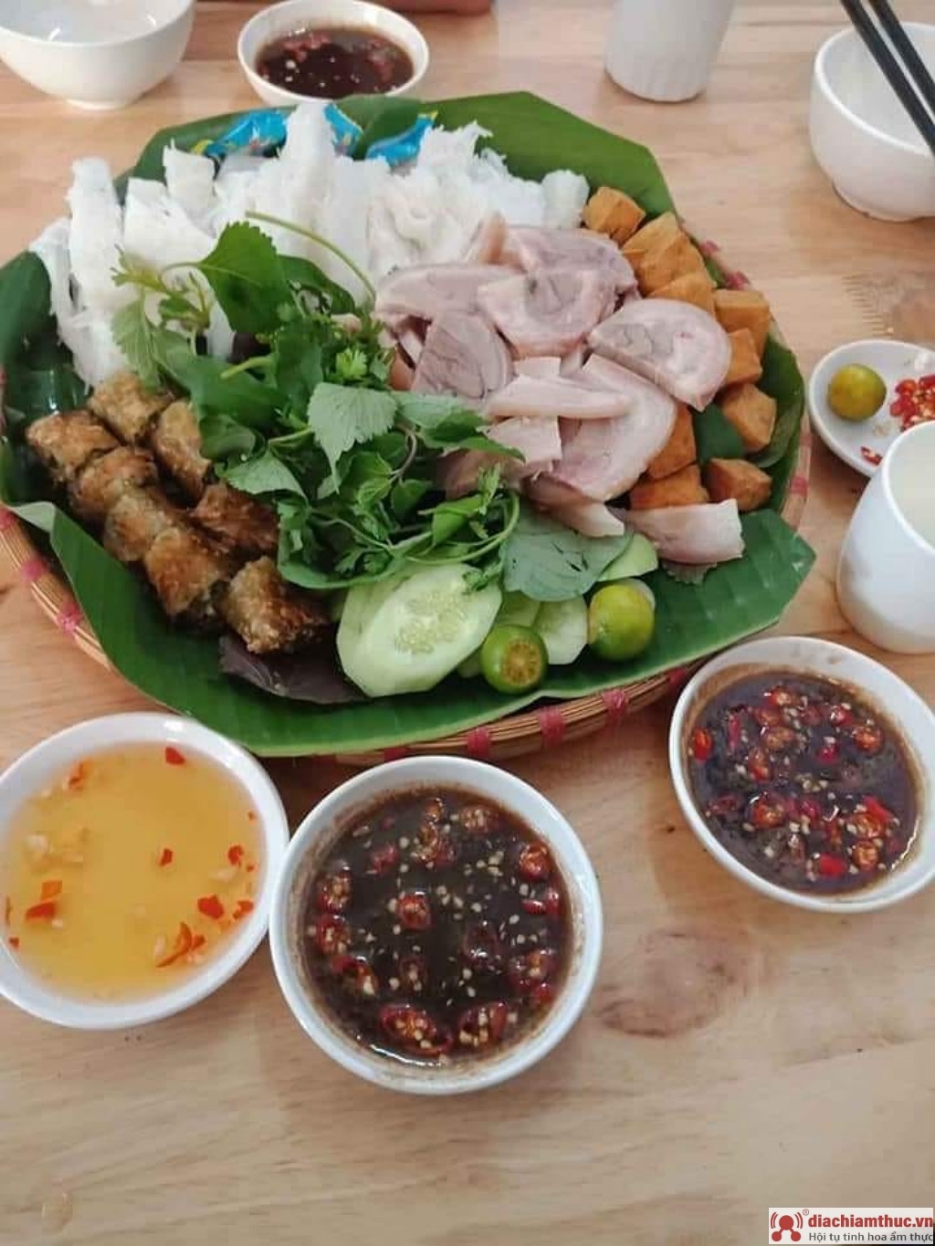 Bún đậu Hoàng Anh Sài Gòn