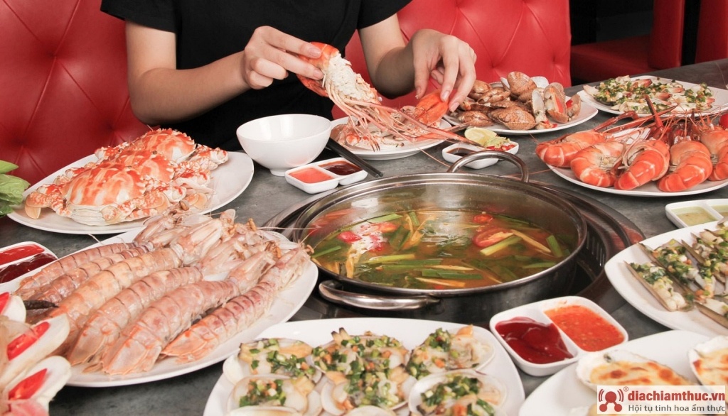 Cửu Vân Long - Seafood BBQ & Hotpot Buffet ở Hà Nội