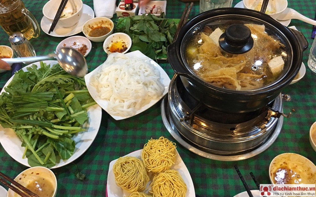 Lẩu Dê Tri Kỷ - Lê Văn Sỹ