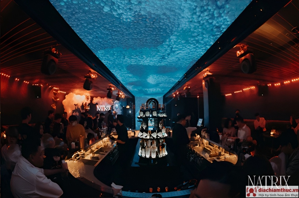 Natrix Bar Sài Gòn