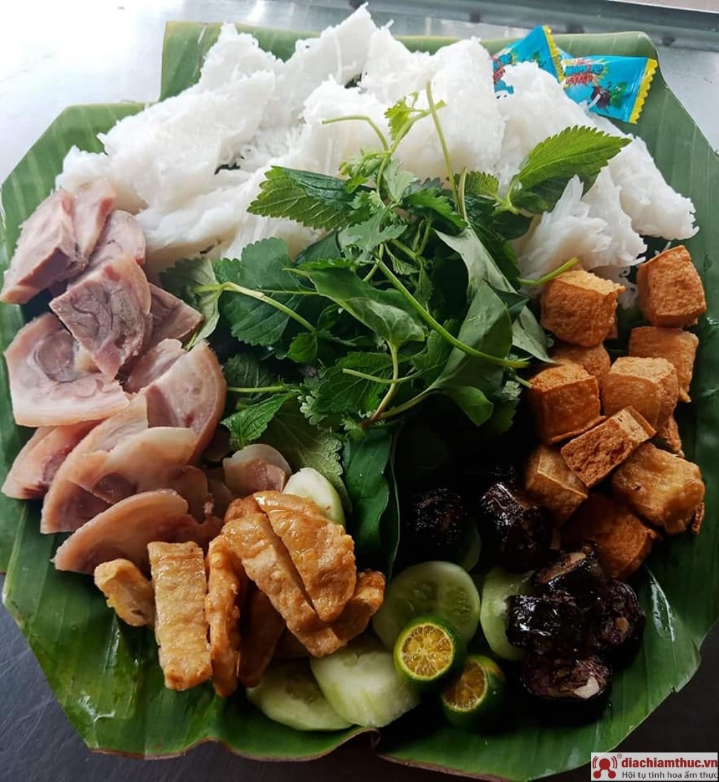 Quán Bún đậu Hoàng Anh