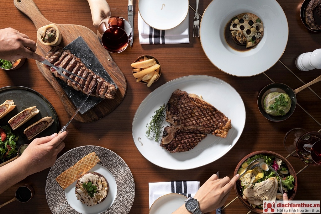 Stellar Steakhouse Hà Nội