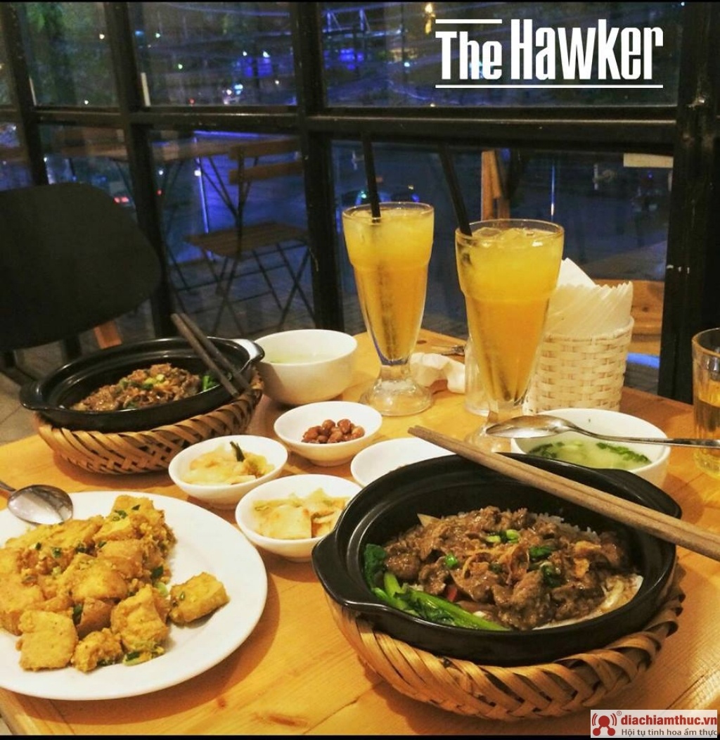 The Hawker - Cơm Niêu ở Hà Nội