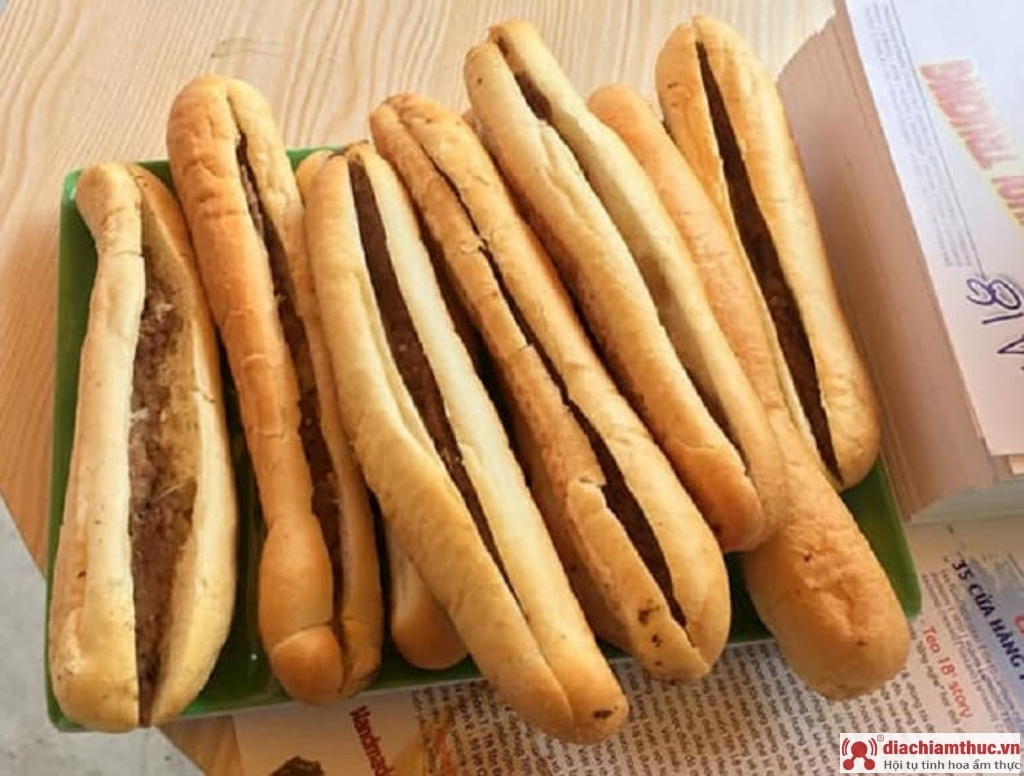 Bánh Mì Que - Phan Đình Giót ở Điện Biên