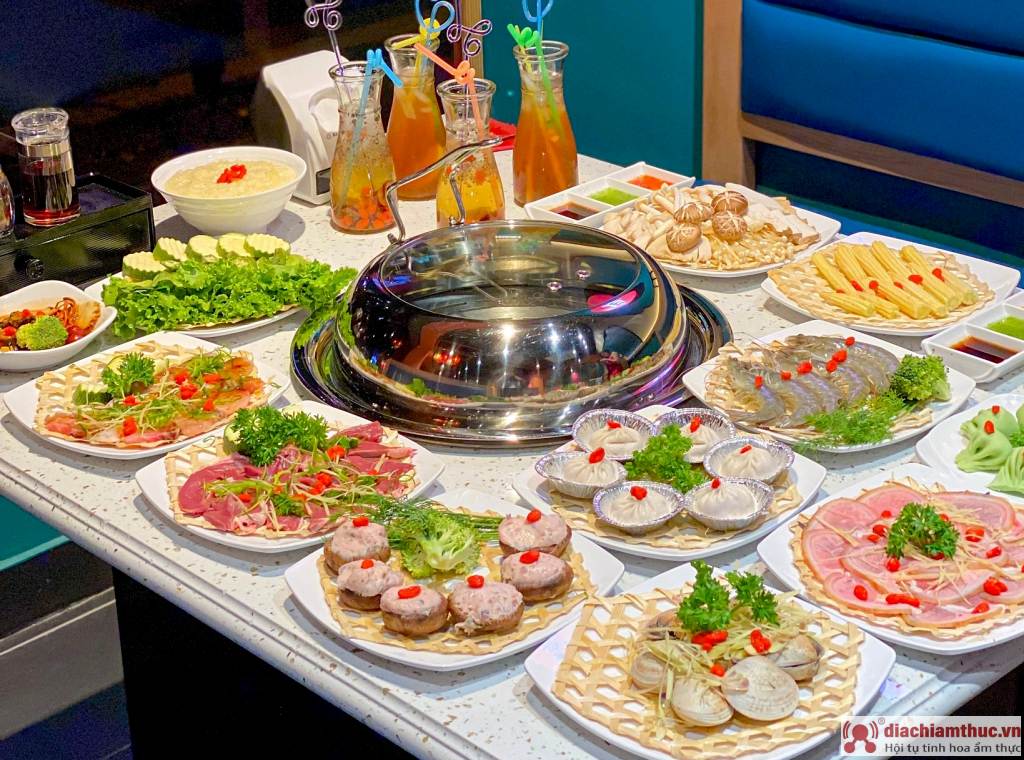 Long Wang với menu đa dạng hơn 50 món ngon tốt cho sức khỏe