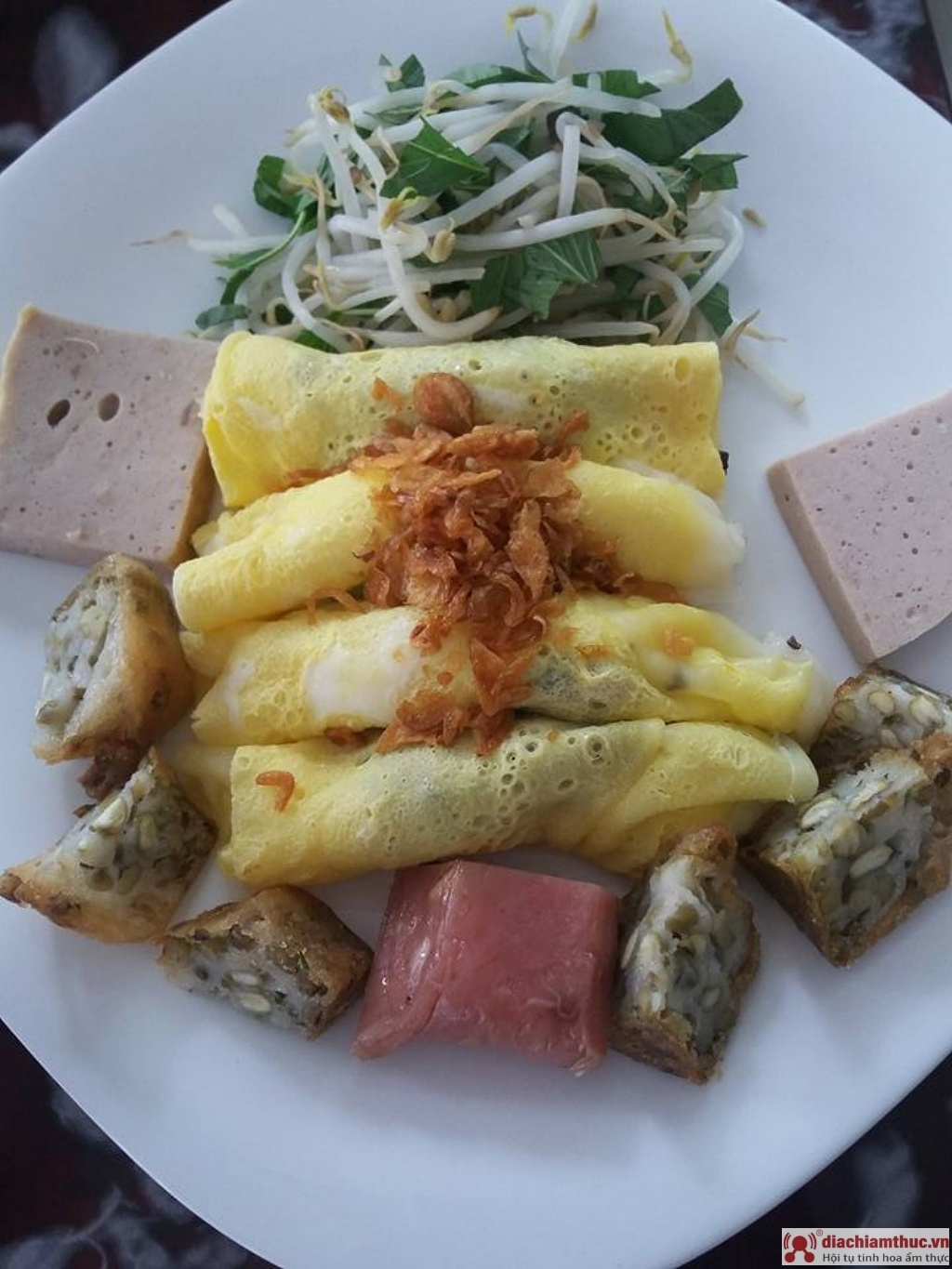 Bánh Cuốn Nam Việt ngon