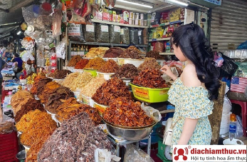 Chợ Hàn- Mực rim me Đà Nẵng