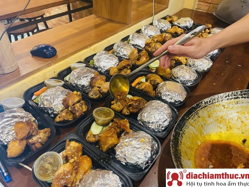 Cơm gà Song Lộc - Cơm gà Hội An ăn tối quận Đống Đa