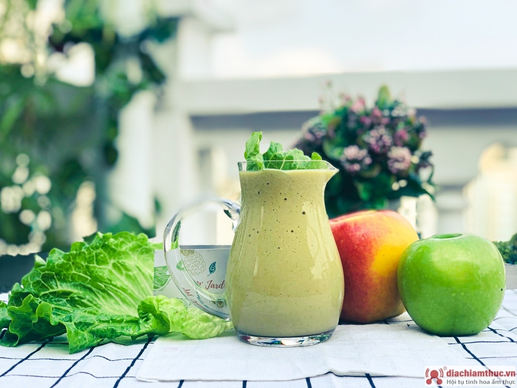 M Jardin Salad & Healthy Food - Cầu Giấy