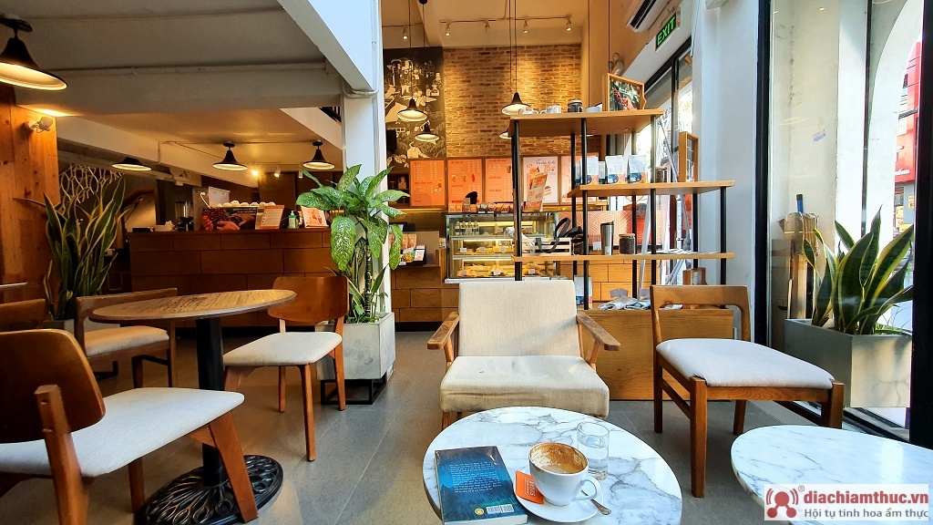The Coffee House Phú Nhuận