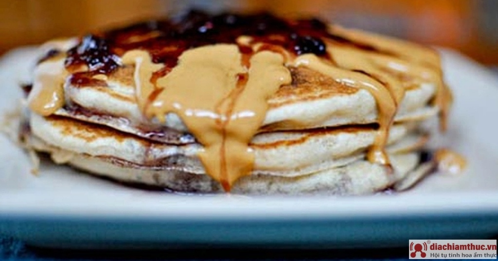 Pancake bơ đậu phộng