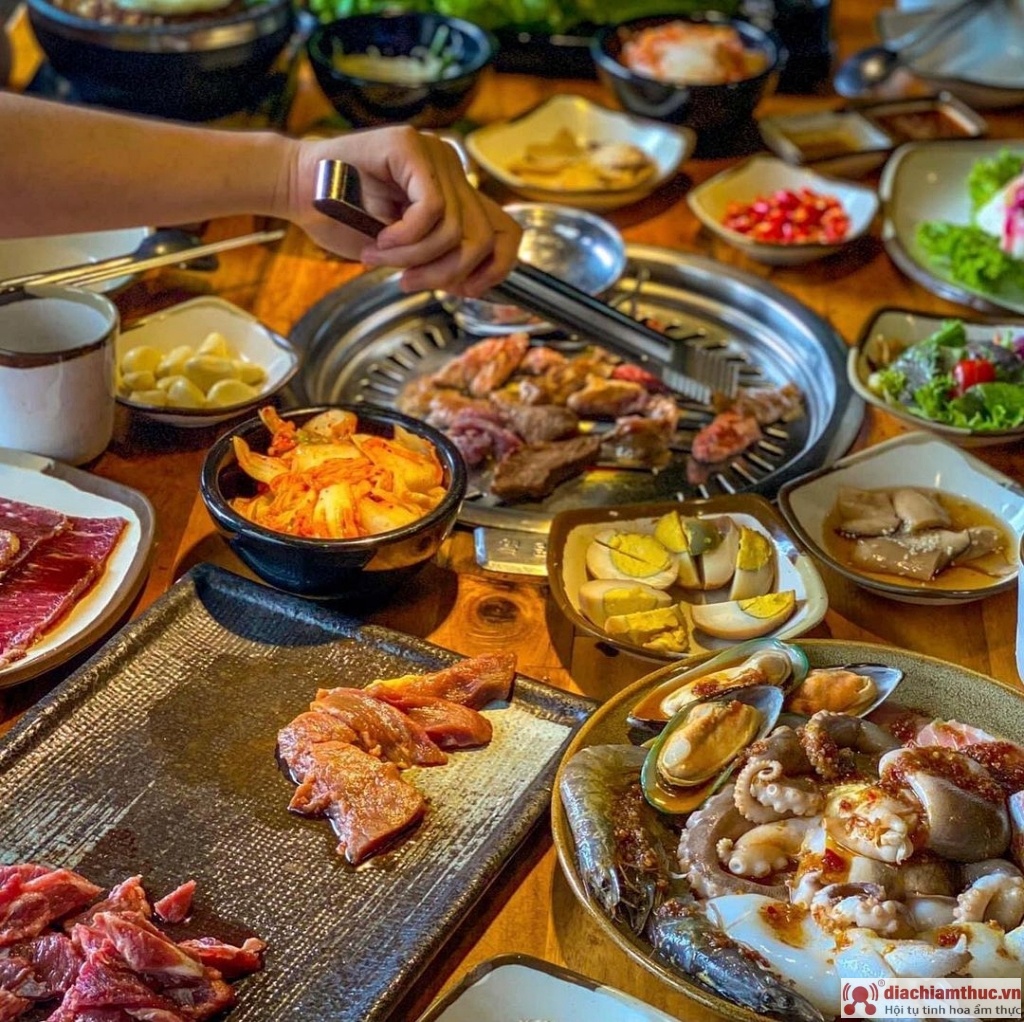 tiệc thịt nướng Hàn cao cấp tại Gogi