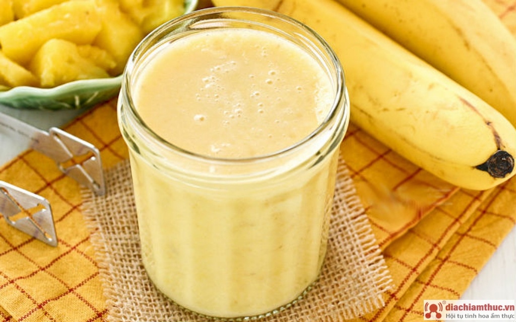 Smoothie dứa và chuối